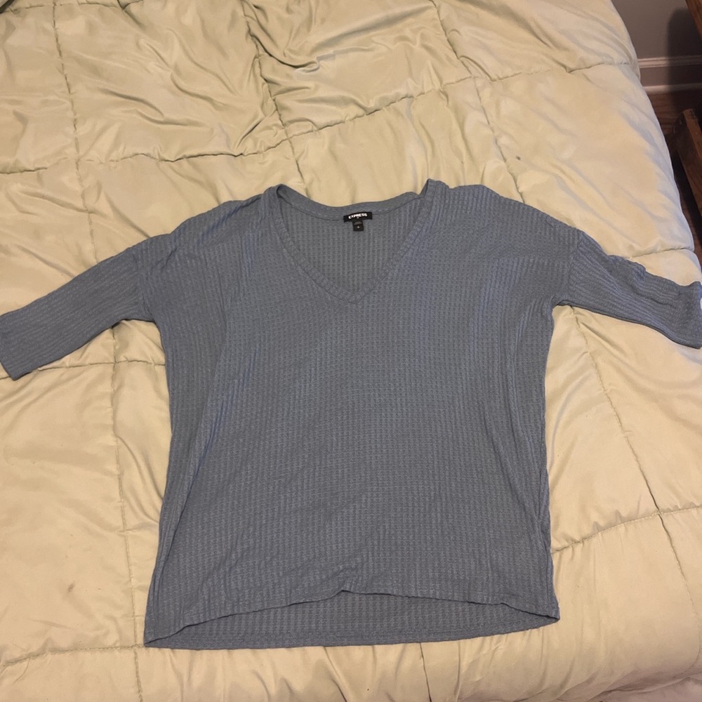 express 3/4 sleeve top